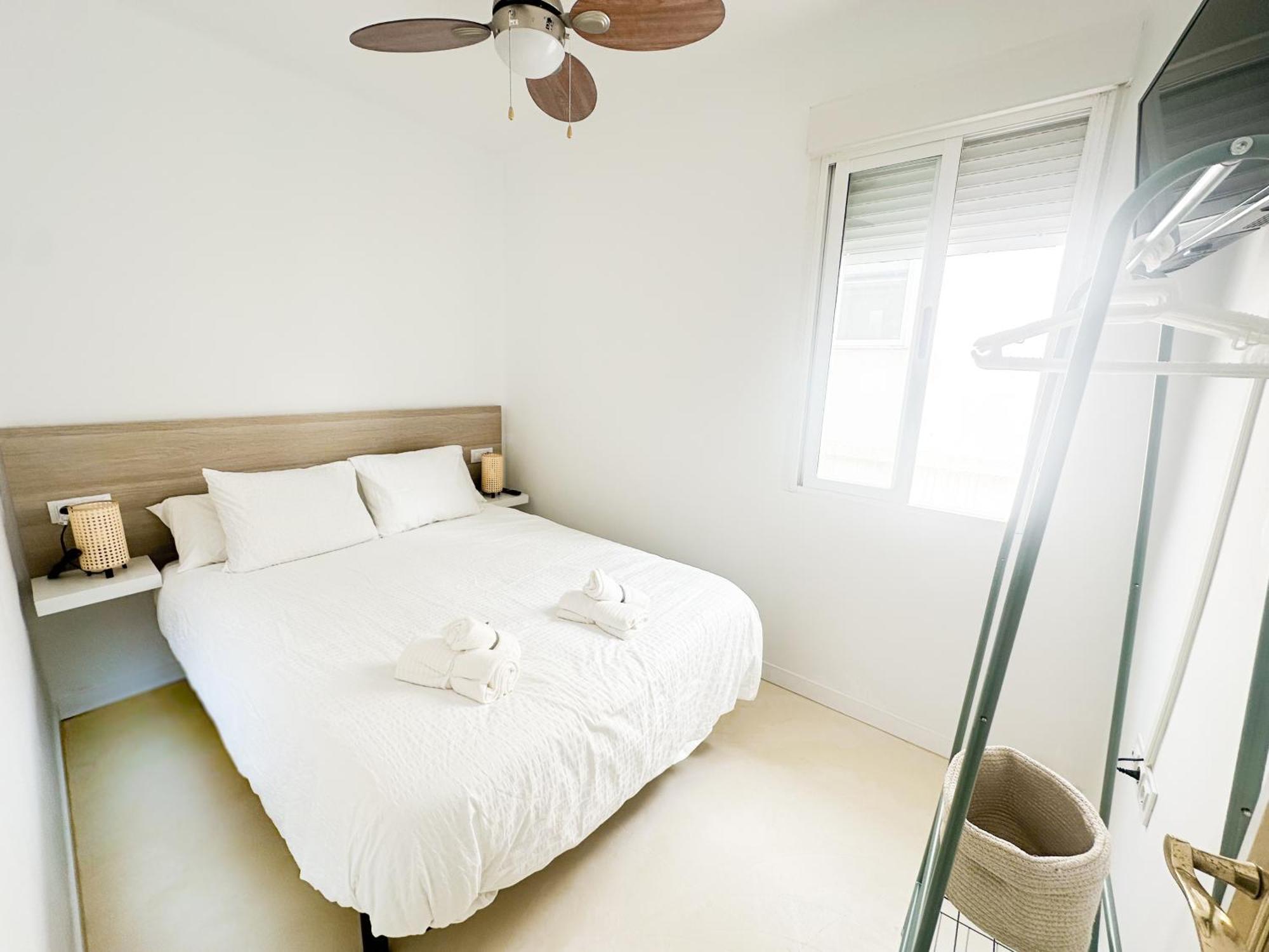 Apartamento Centrico La Merced - Free Parking & Free Gym Malaga Exterior photo