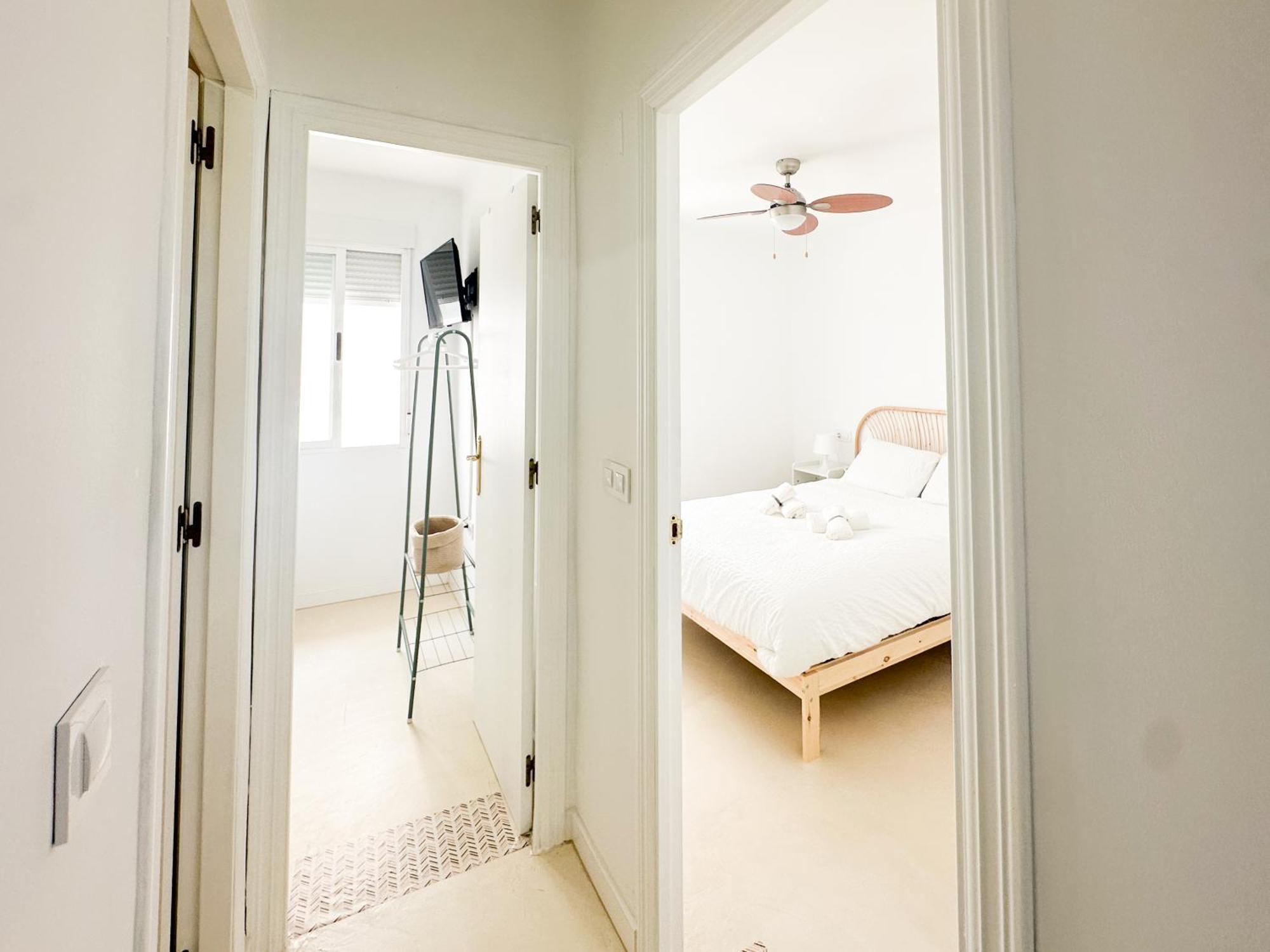 Apartamento Centrico La Merced - Free Parking & Free Gym Malaga Exterior photo