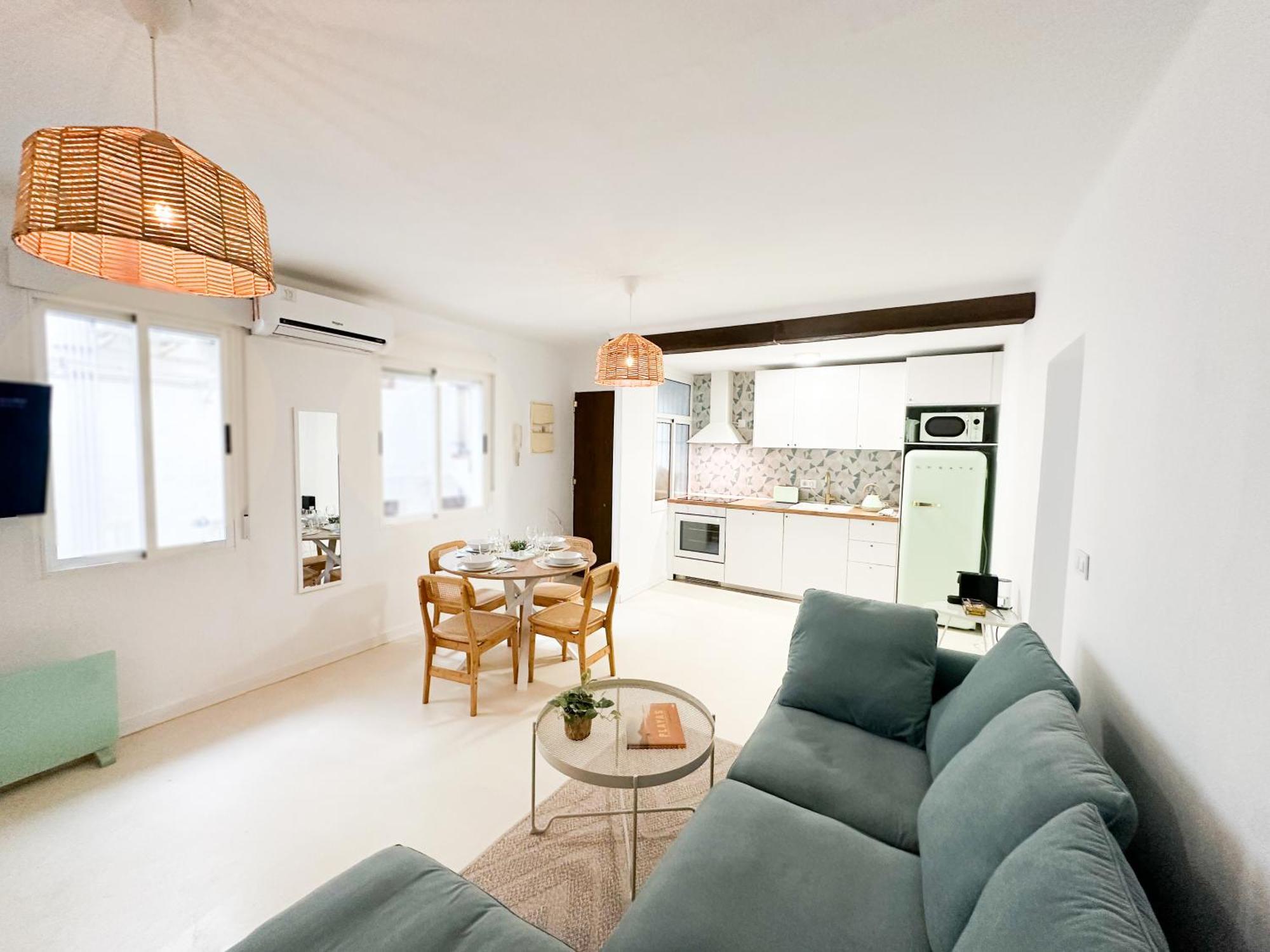 Apartamento Centrico La Merced - Free Parking & Free Gym Malaga Exterior photo