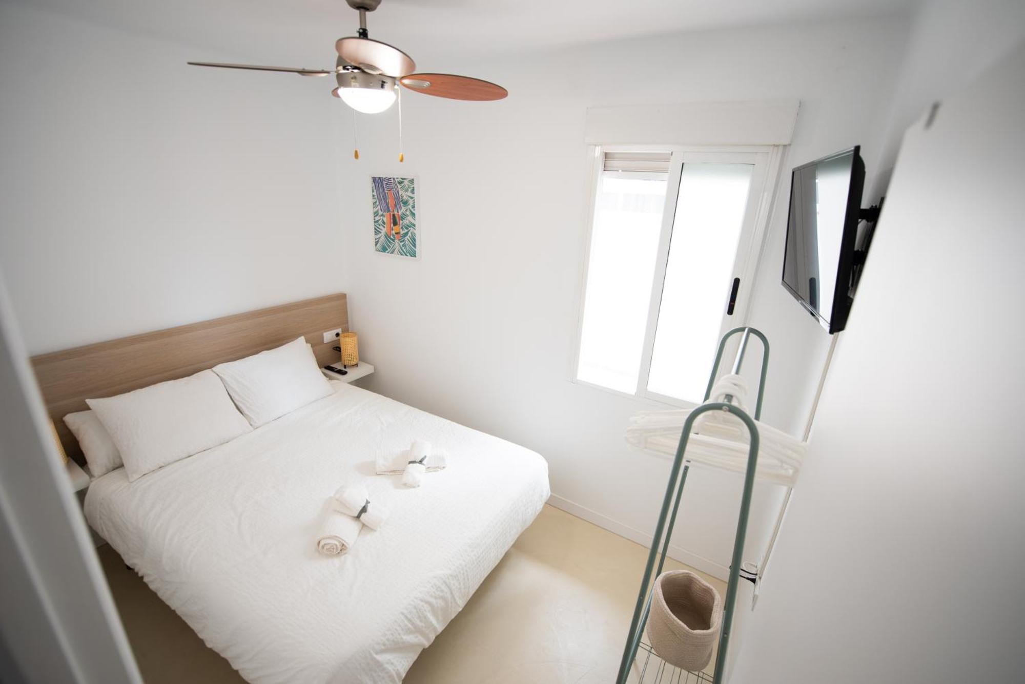 Apartamento Centrico La Merced - Free Parking & Free Gym Malaga Exterior photo